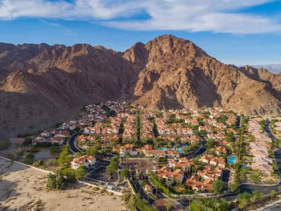 Legacy Villas Deluxe King Casita-Studio,Mountain Views,Pools, Spas, Fountains La Quinta Luaran gambar